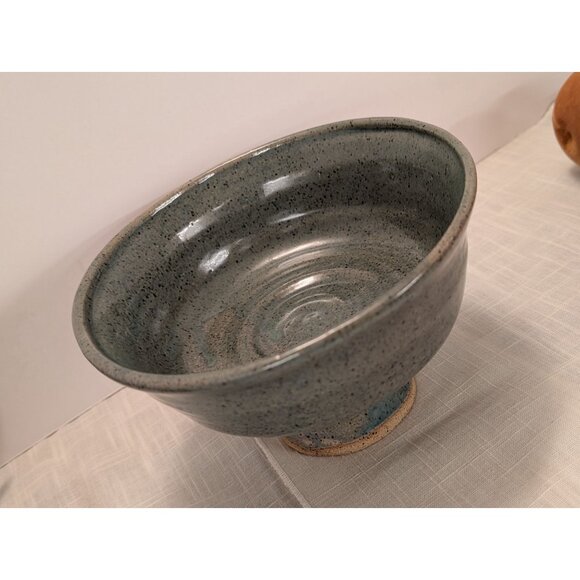 Handcrafted Studio Pottery Blue Gray Glaze Speckled Pedestal Bowl 7" Signed JW - Picture 9 of 11